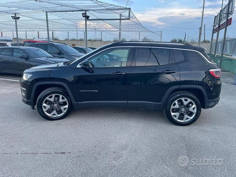 Usata Jeep Compass Limited 140 CV (102 kW) 2018 Nero SUV