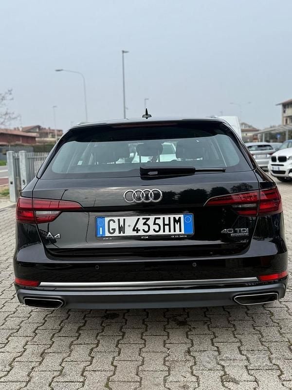 Occasion Audi A4 S-Line 190 PK (139 kW) 2019 Zwart Sedan