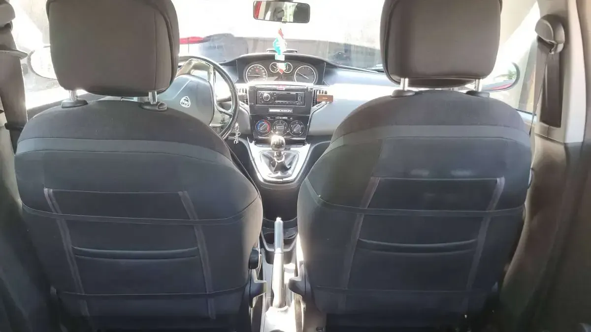 Usata Lancia Ypsilon S 95 CV (69 kW) 2012 Rosso Utilitaria
