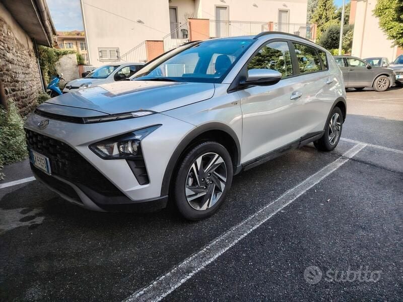 Usata Hyundai Bayon 84 CV (61 kW) 2022 Grigio SUV