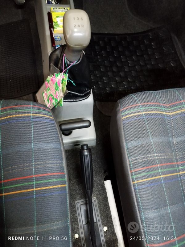 Usata Fiat Panda 4x4 45 CV (33 kW) 2004 Bianco Utilitaria