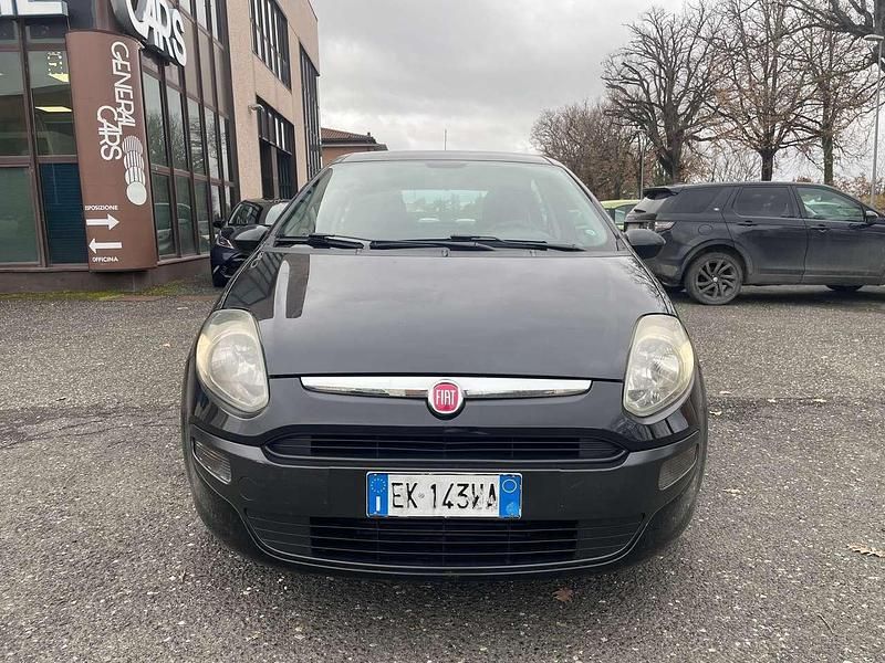 Usata Fiat Punto Evo Dynamic 75 CV (55 kW) 2011 Nero Utilitaria
