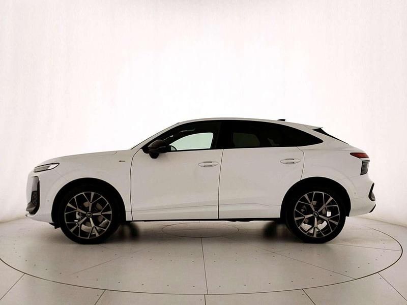 Nuova Audi Q3 Sportback S-Line 150 CV (110 kW) 2026 Bianco SUV