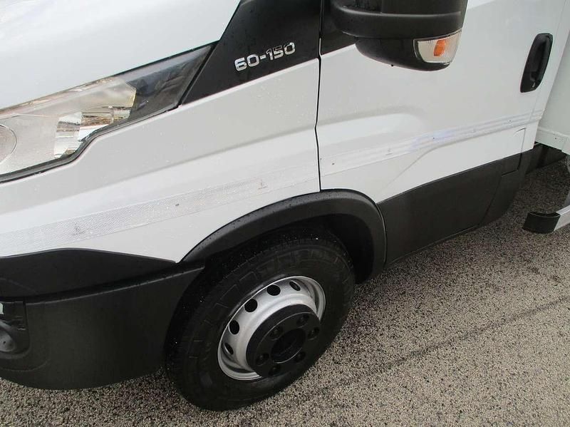 Usata Iveco Daily 145 CV (106 kW) 2016 Bianco