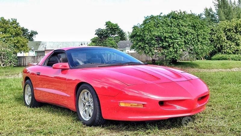 Usata Pontiac Firebird 1993 Rosso Coupé
