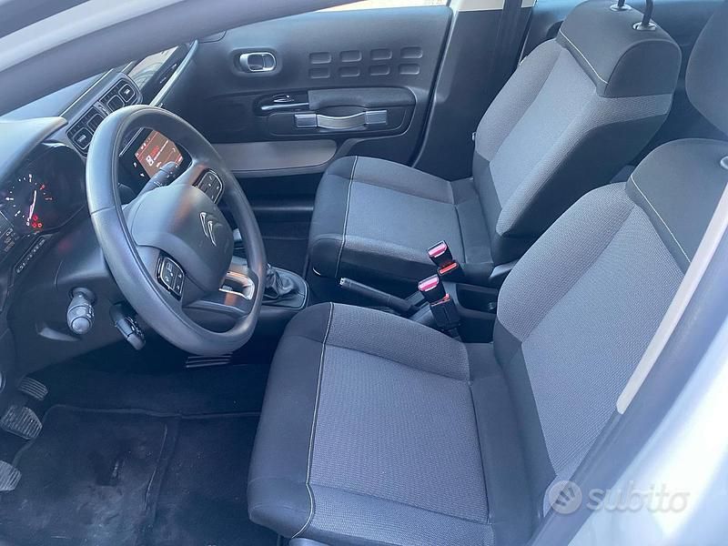 Usata Citroën C3 Shine 102 CV (75 kW) 2021 Bianco Berlina