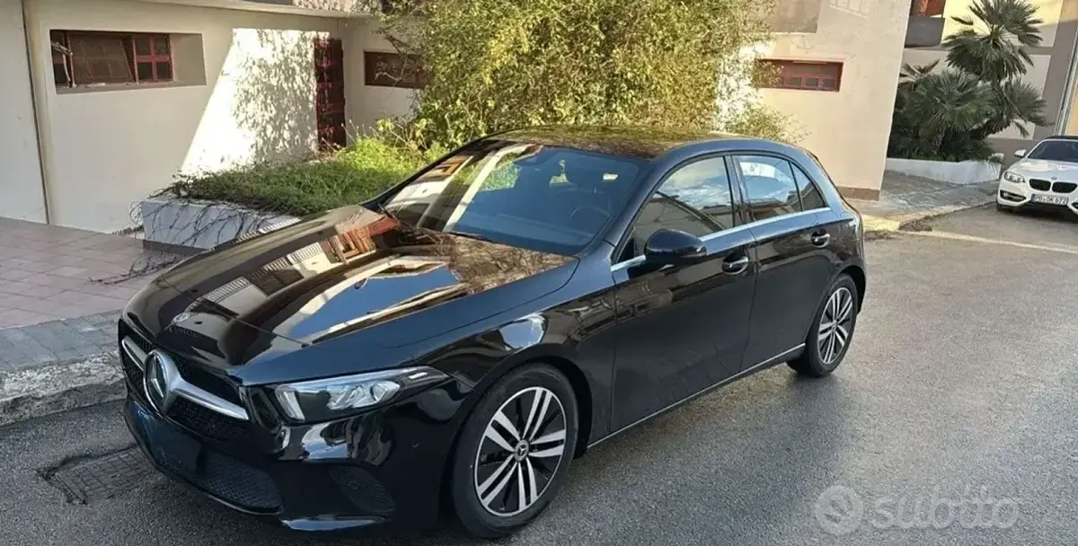 Usata Mercedes A180 Business 116 CV (85 kW) 2020 Berlina