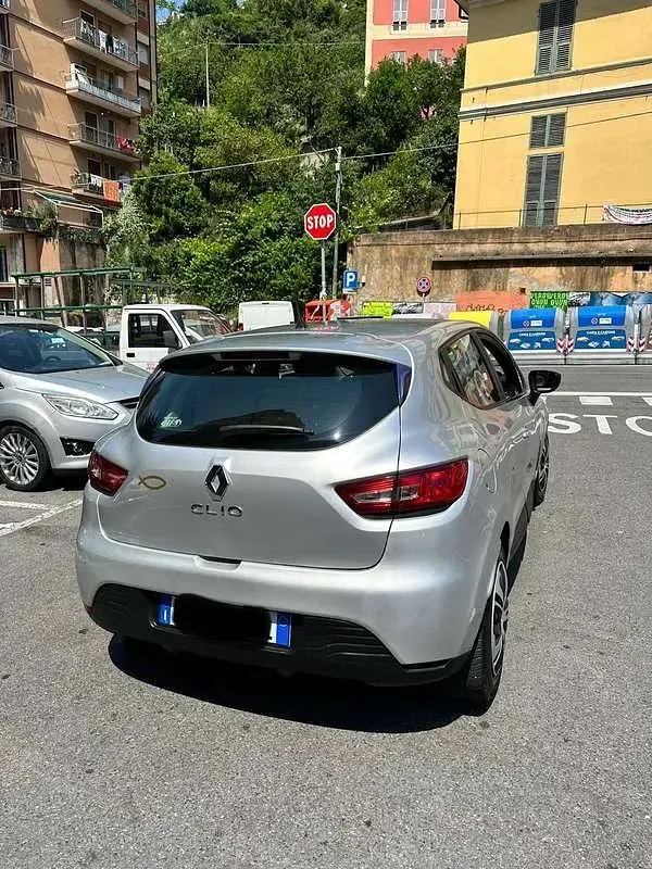 Usata Renault Clio IV Collection 75 CV (55 kW) 2017 Berlina