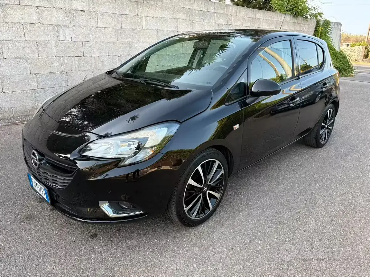 Usata Opel Corsa 75 CV (55 kW) 2017 Nero Utilitaria