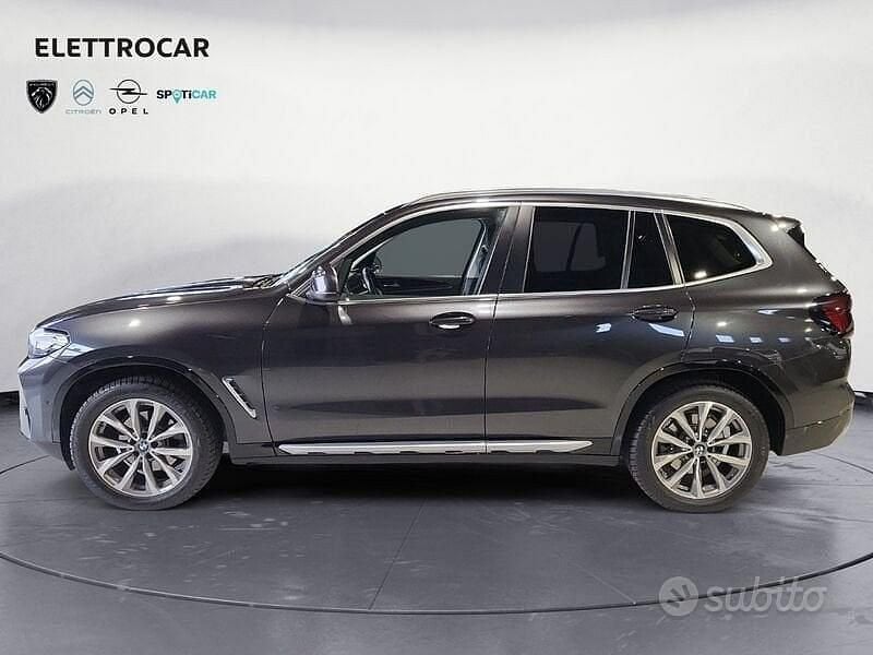 Usata BMW X3 Efficient Dynamics 190 CV (139 kW) 2022 Grigio SUV