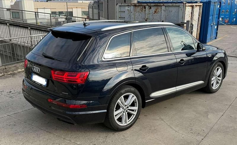 Usata Audi Q7 Sport 272 CV (200 kW) 2017 SUV