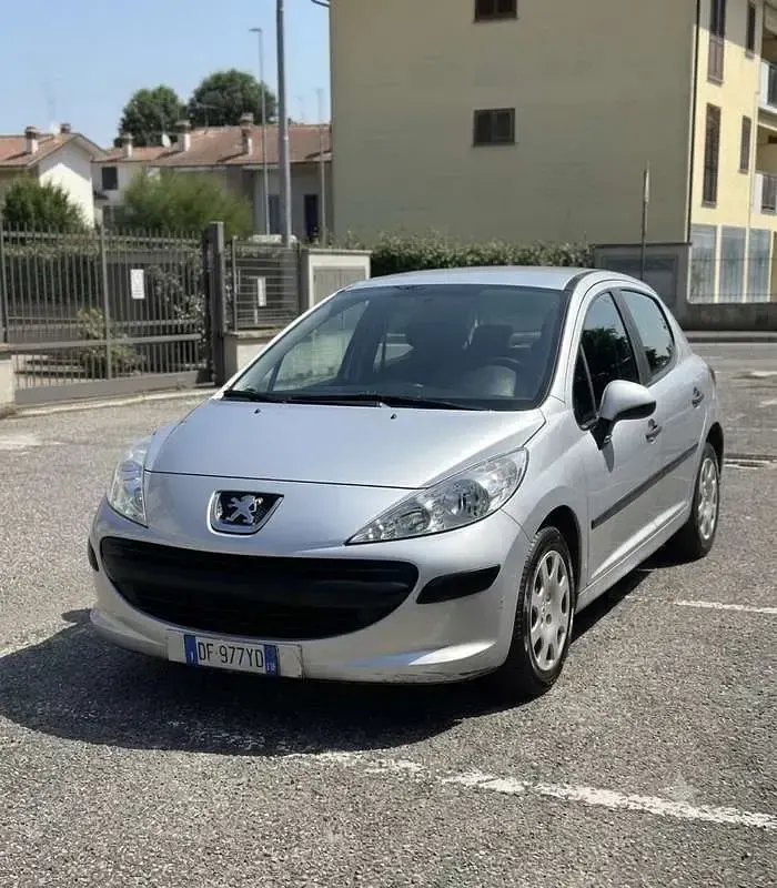 Usata Peugeot 207 73 CV (53 kW) 2007 Grigio Berlina