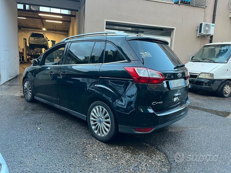 Usata Ford C-MAX Titanium 115 CV (84 kW) 2012 Nero Monovolume