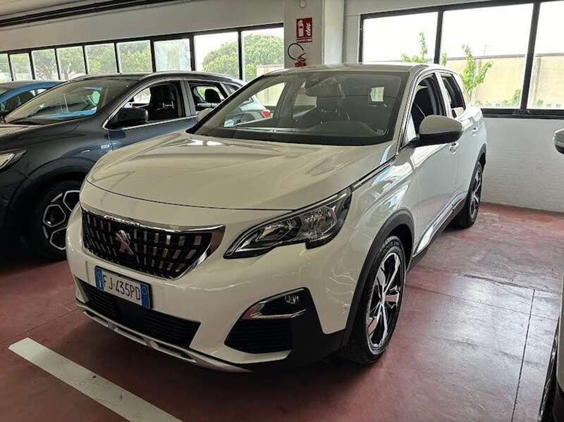 Usata Peugeot 3008 Allure 120 CV (88 kW) 2017 Bianco Monovolume