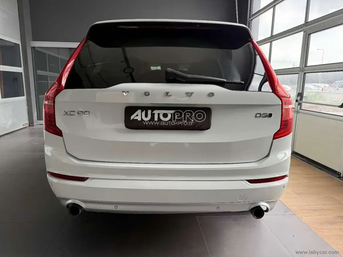 Usata Volvo XC90 Momentum 225 CV (165 kW) 2015 Bianco SUV