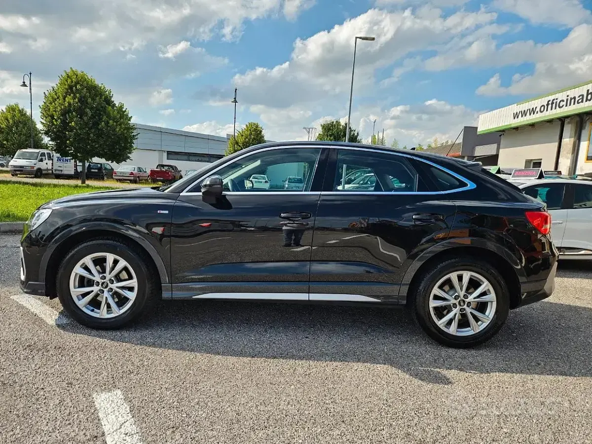 Usata Audi Q3 Sportback S-Line 150 CV (110 kW) 2022 Nero SUV