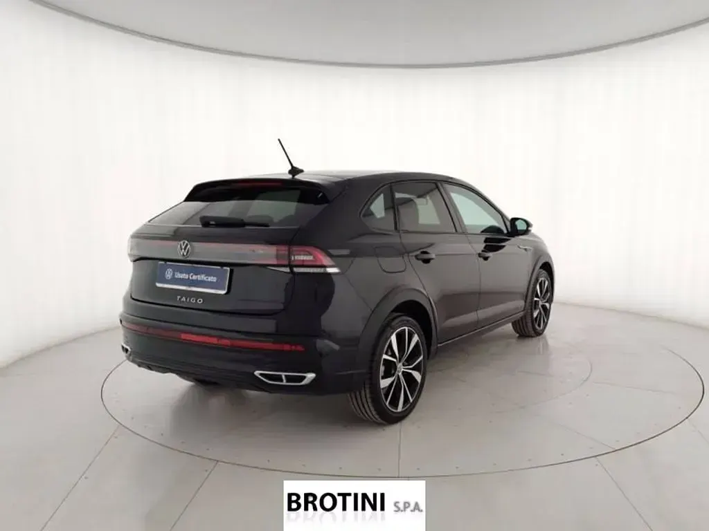 Usata VW Taigo R-line 110 CV (80 kW) 2024 Nero metallizzato SUV