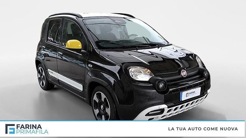 Käytetty Fiat Panda S 71 HP (52 kW) 2025 Musta Sedan