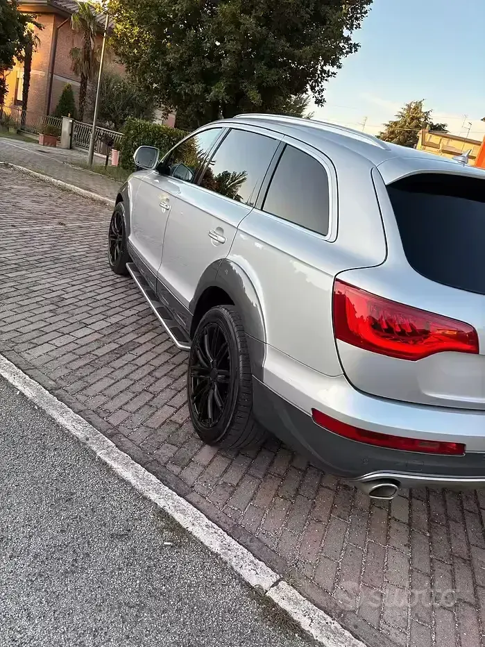 Usata Audi Q7 Ambiente 218 CV (160 kW) 2012 Grigio SUV