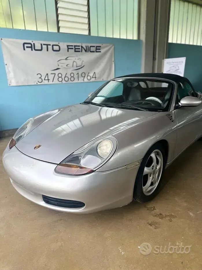 Usata Porsche Boxster 204 CV (150 kW) 1997 Grigio Cabrio