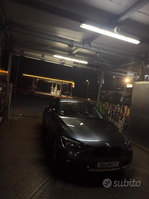 Usata BMW 116 136 CV (100 kW) 2011 Grigio Utilitaria