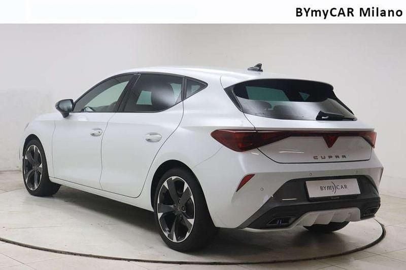 Usata Cupra Leon 150 CV (110 kW) 2025 Bianco Berlina