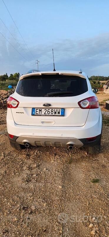 Usata Ford Kuga 2012 Bianco SUV