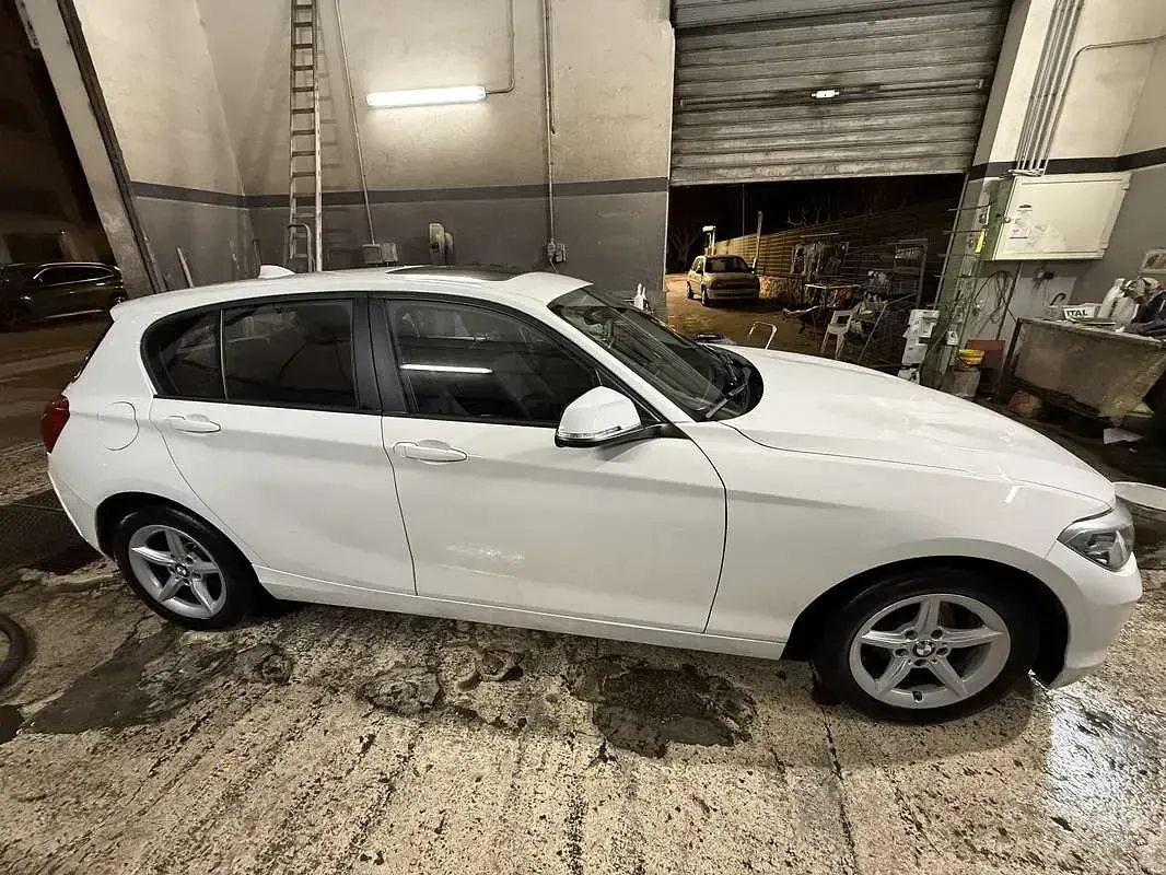 Usata BMW 116 Advantage 116 CV (85 kW) 2017 Bianco Utilitaria
