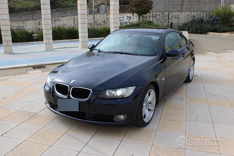 Usata BMW 320 M Sport 177 CV (130 kW) 2008 Blu Coupé