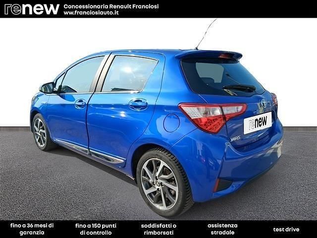 Usata Toyota Yaris Hybrid Edition 73 CV (53 kW) 2017 Blu
