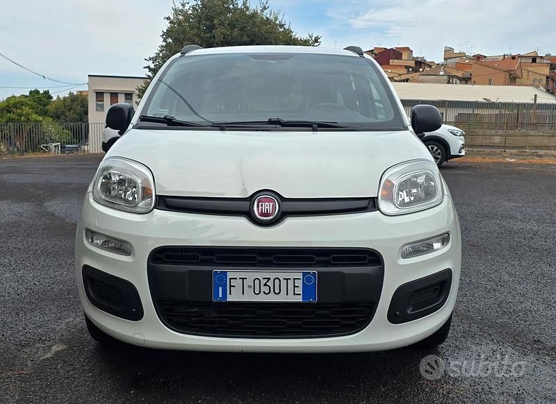 Usata 2018 Fiat Panda S Due volumi | 8490 € (Buon prezzo) - Immagine 1/4