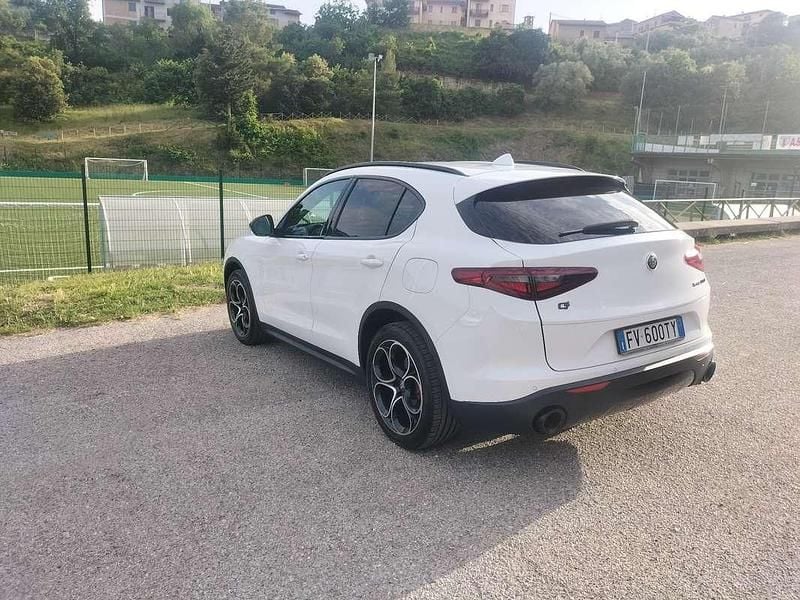 Usata Alfa Romeo Stelvio Executive 209 CV (153 kW) 2019 SUV