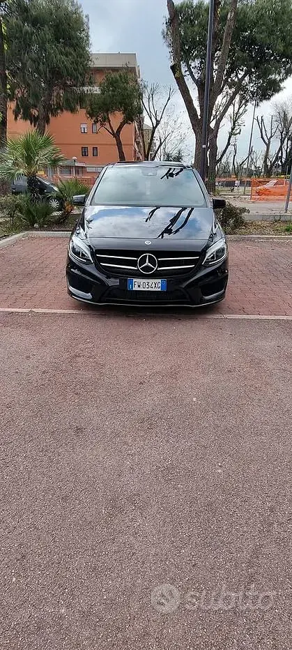 Usata Mercedes B200 AMG 2016 Nero Utilitaria