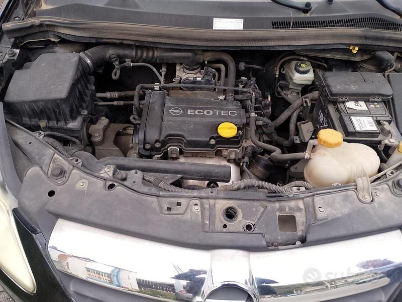 Usata Opel Corsa 60 CV (44 kW) 2008 Nero Utilitaria