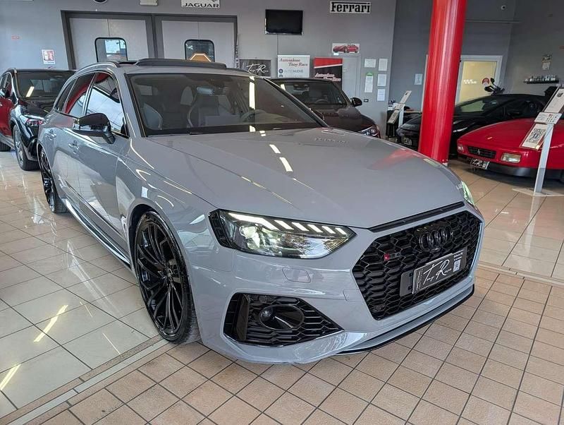 Usata Audi RS4 Ambiente 450 CV (330 kW) 2023 Grigio Station wagon