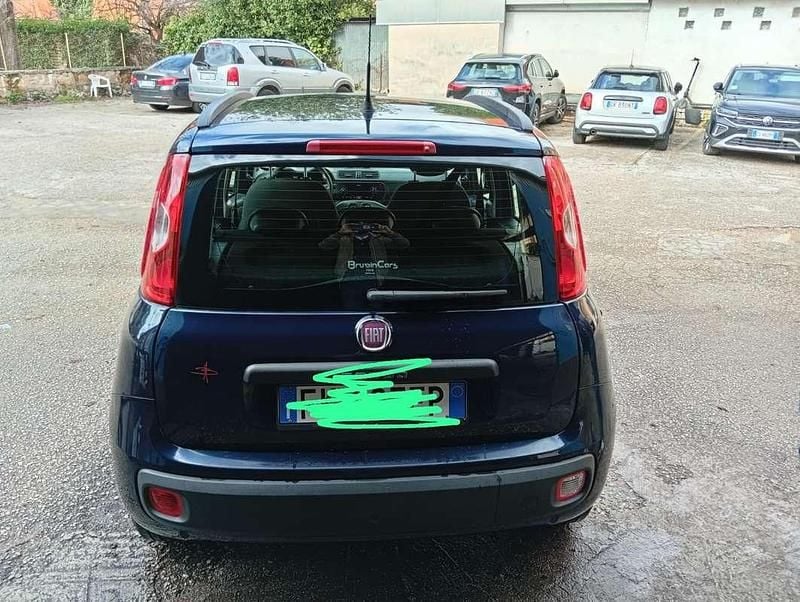 Usata Fiat Panda Lounge 122 CV (89 kW) 2017 Blu/azzurro Utilitaria