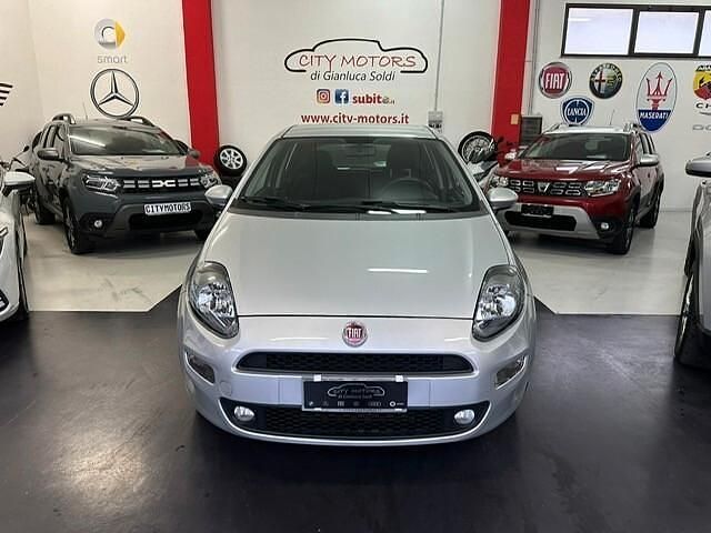 Usata Fiat Punto Evo Lounge 84 CV (61 kW) 2013 Argento Utilitaria