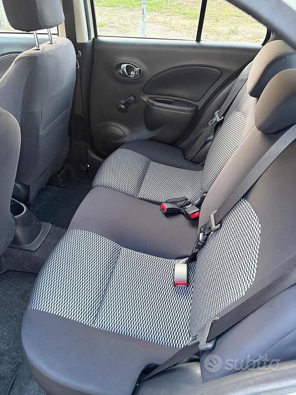 Usata Nissan Micra Tekna 80 CV (58 kW) 2014 Bianco Utilitaria