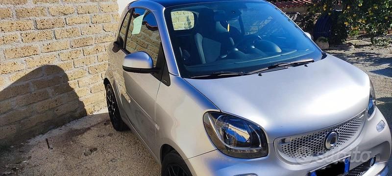Usata Smart ForTwo Coupé 2019 Grigio Coupé