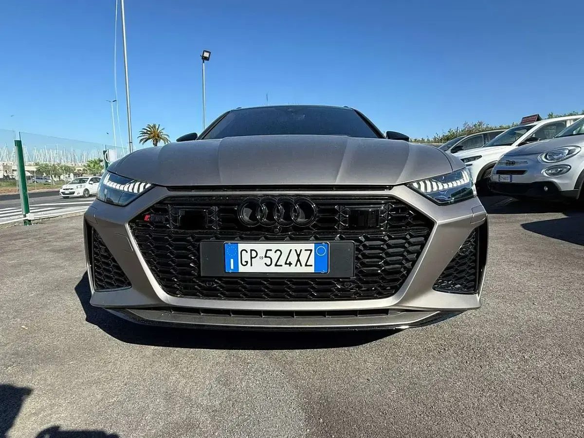 Usata Audi A6 721 CV (530 kW) 2023 Grigio Station wagon