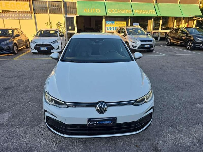 Usata VW Golf VIII R-line 150 CV (110 kW) 2020 Bianco Berlina