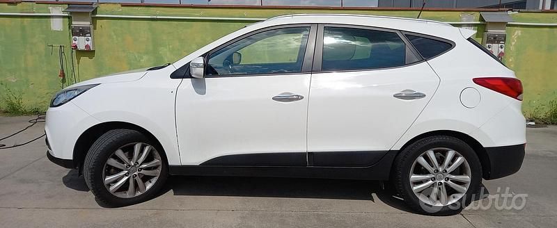 Usata Hyundai ix35 115 CV (84 kW) 2012 Bianco SUV