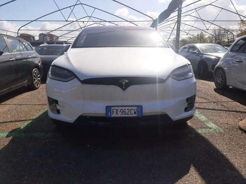 Usata Tesla Model X Long Range AWD 158 kW (215 CV) 2019 Bianco met SUV