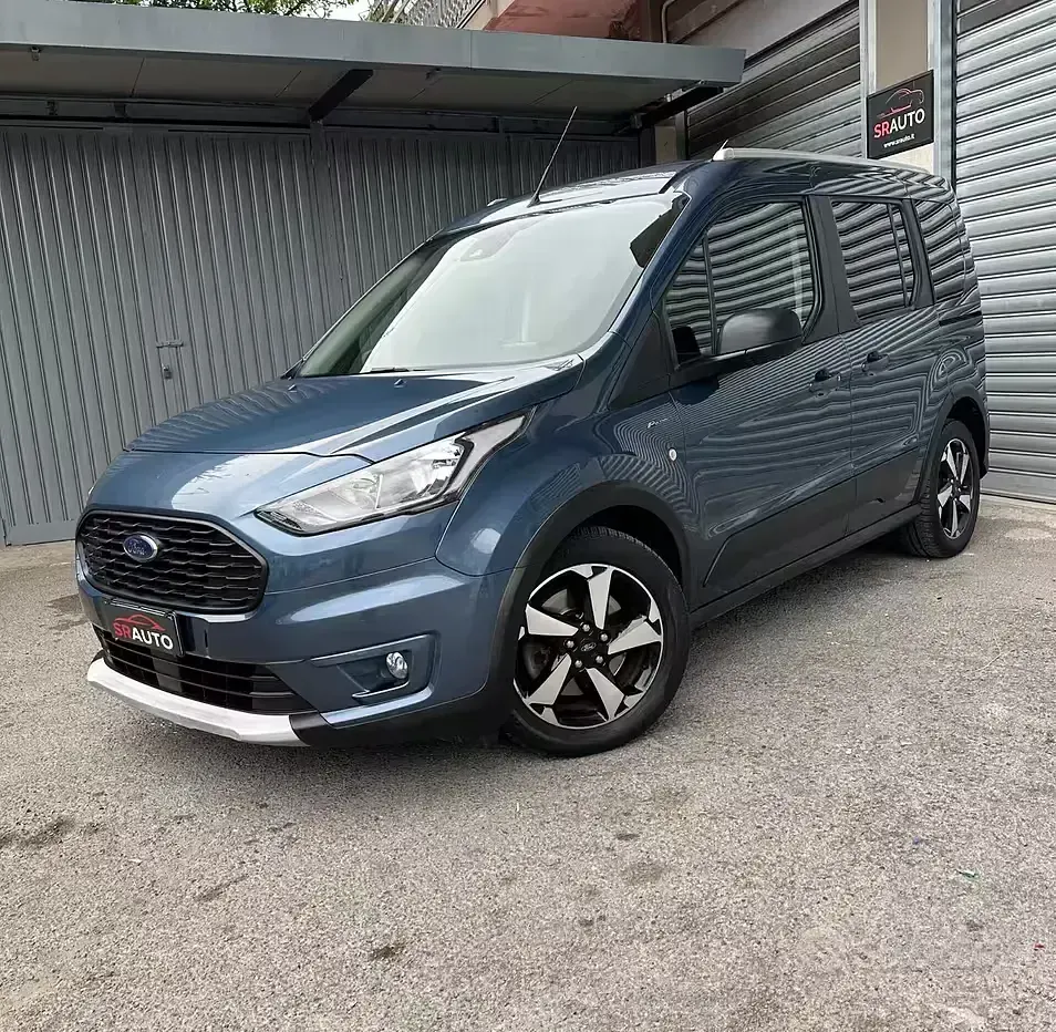 Usata Ford Transit Connect Active 120 CV (88 kW) 2022 Bluazzurro Monovolume