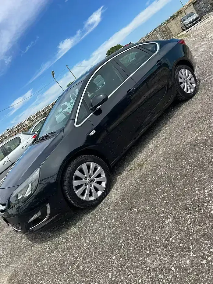 Usata Opel Astra Cosmo 2015