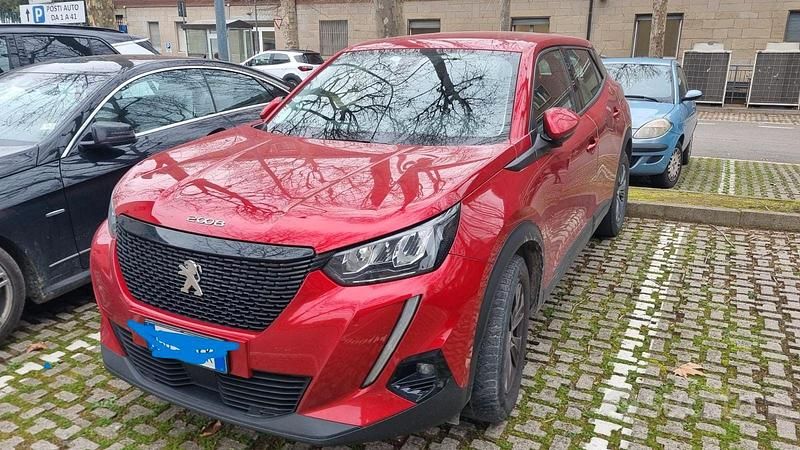 Usata Peugeot 2008 Active 102 CV (75 kW) 2020 Rosso SUV