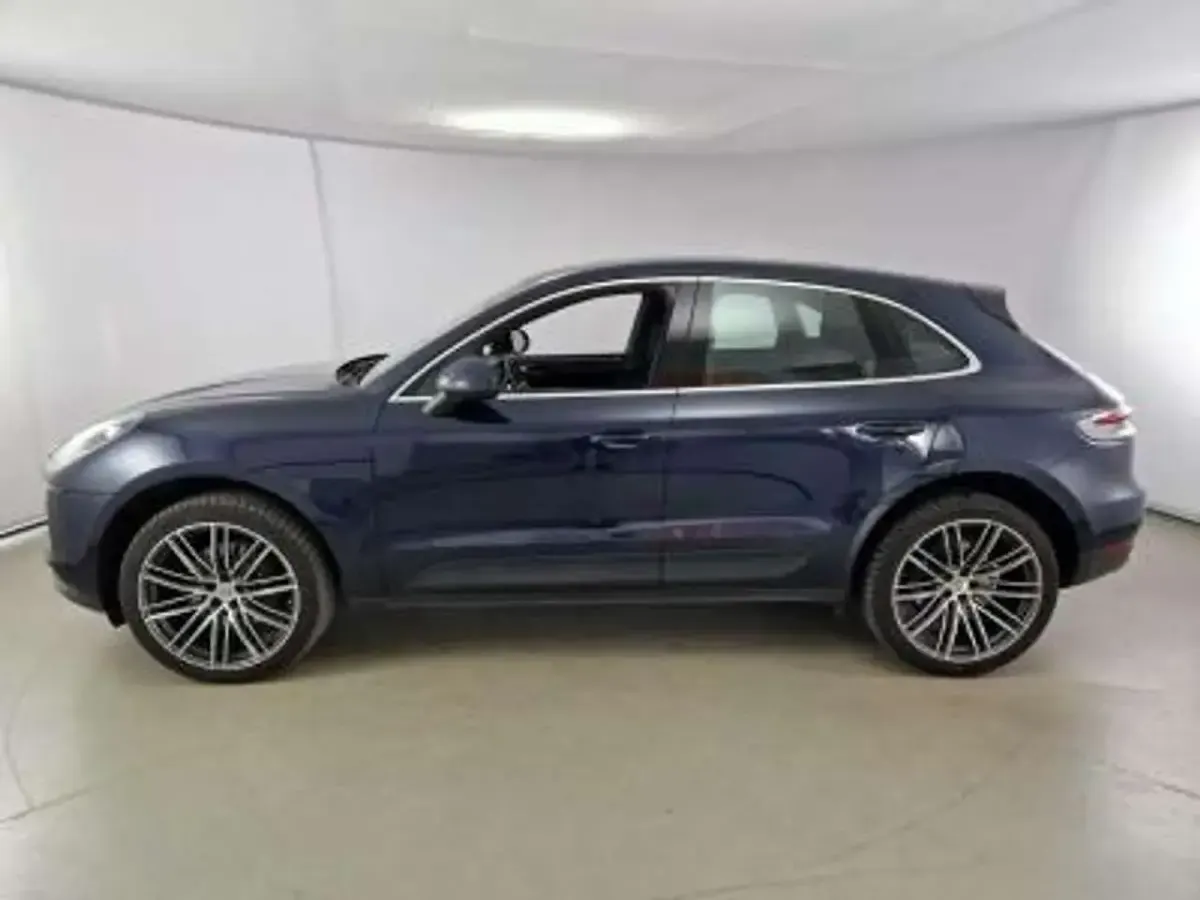 Usata Porsche Macan 245 CV (180 kW) 2020 Blu/azzurro SUV