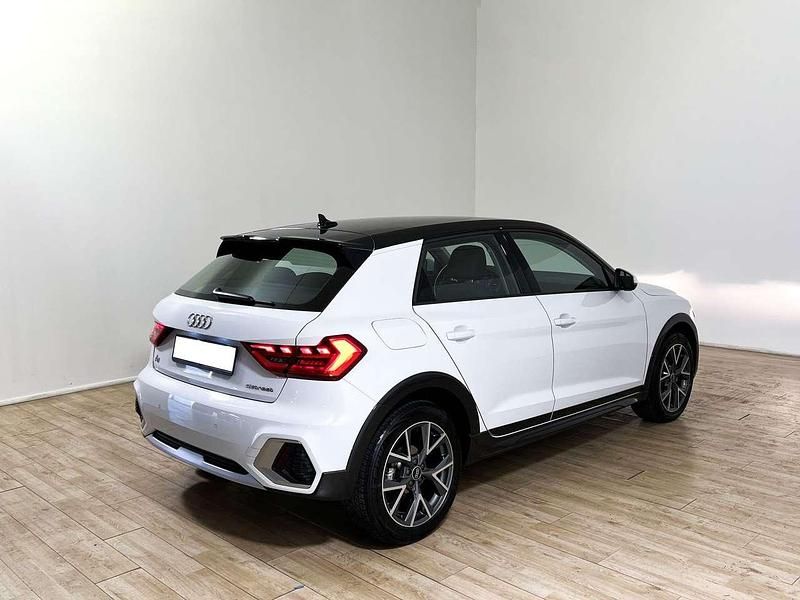 Usata Audi A1 Business 110 CV (80 kW) 2023 Bianco Utilitaria
