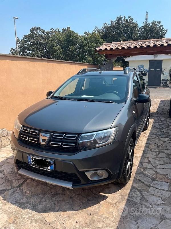 Usata Dacia Sandero Stepway 90 CV (66 kW) 2018 Utilitaria