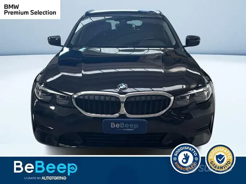 Usata BMW 320 Luxury Line 190 CV (139 kW) 2021 Nero Station wagon
